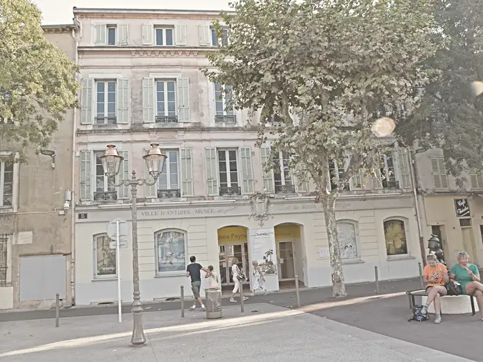 Musée Peynet et du Dessin Humoristique, à Antibes