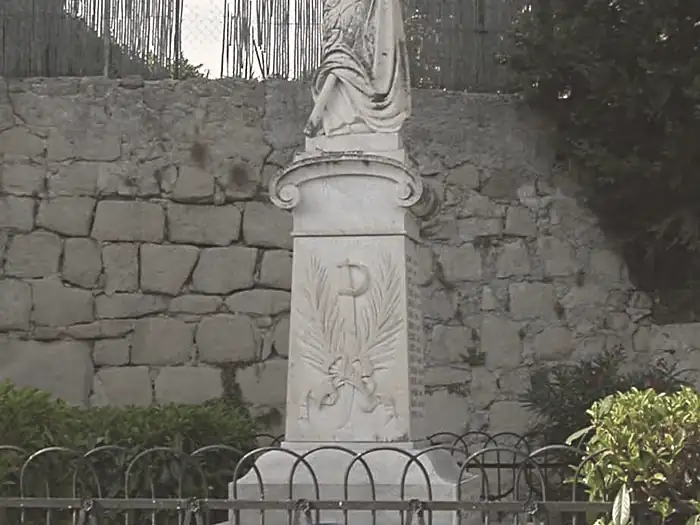 Monument aux morts de Berre-les-Alpes