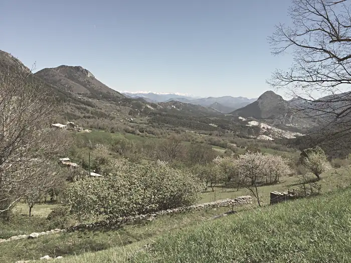A view of Esteron valley, à Briançonnet