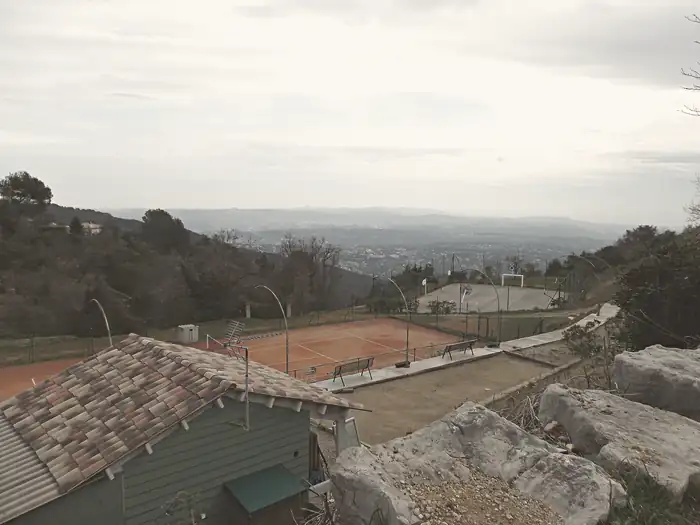 Vue depuis Cabris (Alpes-Maritimes, Provence-Alpes-Côte-d’Azur, France)