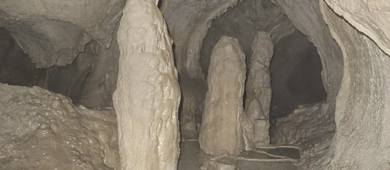 Grotte du Chat, à Daluis