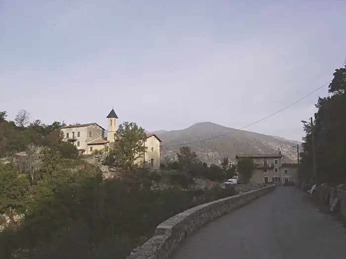 Église Saint-Arnoux de Loda, à Lantosque