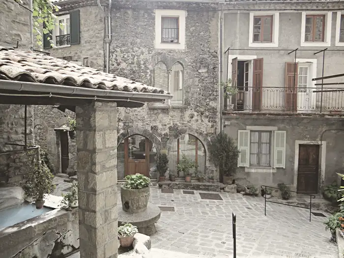 Maison, 2 la Placette, à Lucéram
