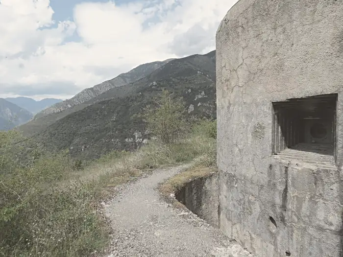 Détail du fort, à Rimplas