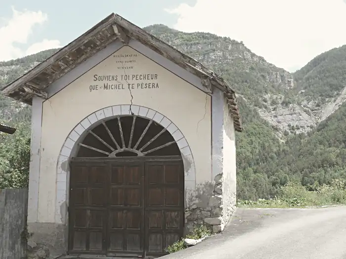 Chapelle Saint-Guilhem de Saint-Martin-d'Entraunes