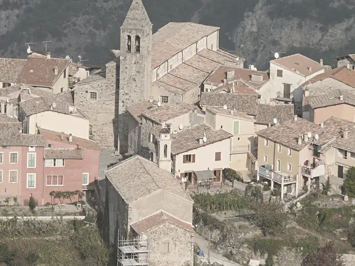 Église Saint-Véran, à Utelle