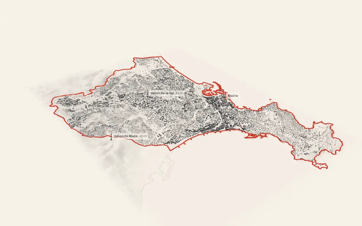 Antibes vue en relief depuis le sud-ouest : le terrain va de -0 à 164 mètres d'altitude, et 15 998 bâtiments y sont dressés à leur hauteur réelle.