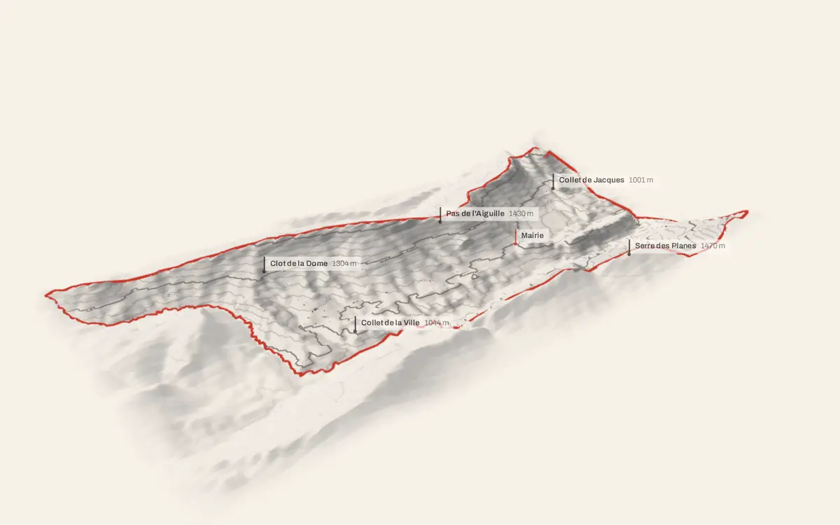 Briançonnet vue en relief depuis le sud-ouest : le terrain va de 739 à 1 586 mètres d'altitude, et 581 bâtiments y sont dressés à leur hauteur réelle.