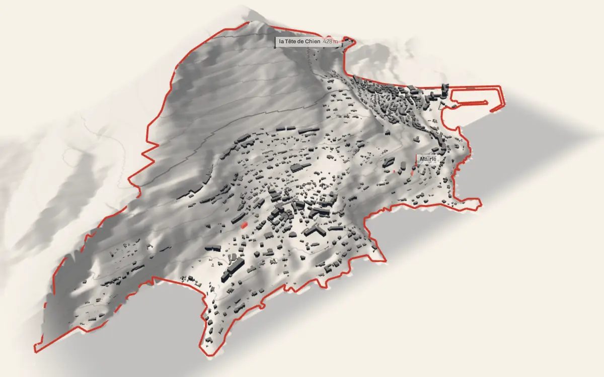 Cap-d'Ail vue en relief depuis le sud-ouest : le terrain va de 0 à 549 mètres d'altitude, et 1 981 bâtiments y sont dressés à leur hauteur réelle, la mer occupant le bas de l'image.