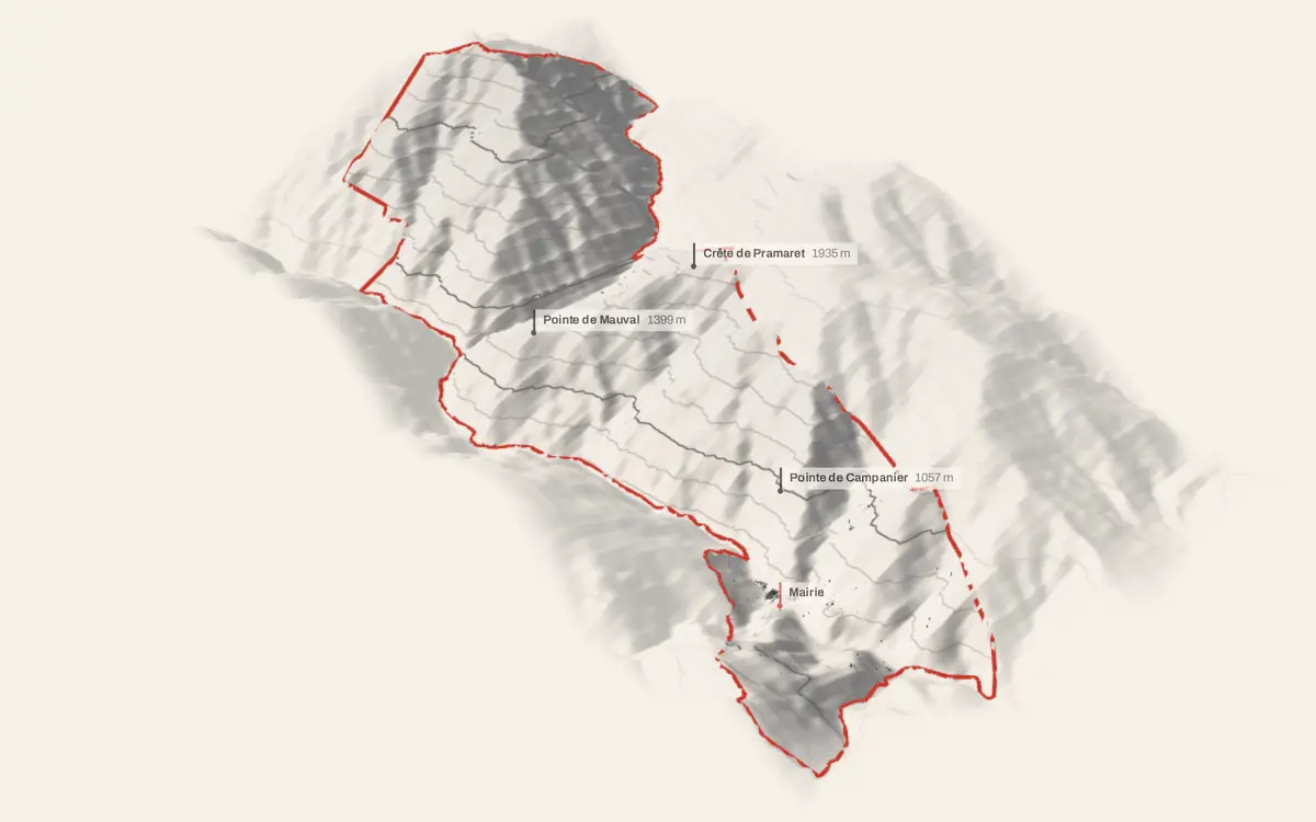 Saint-Sauveur-sur-Tinée vue en relief depuis le sud-ouest : le terrain va de 439 à 2 697 mètres d'altitude, et 552 bâtiments y sont dressés à leur hauteur réelle.
